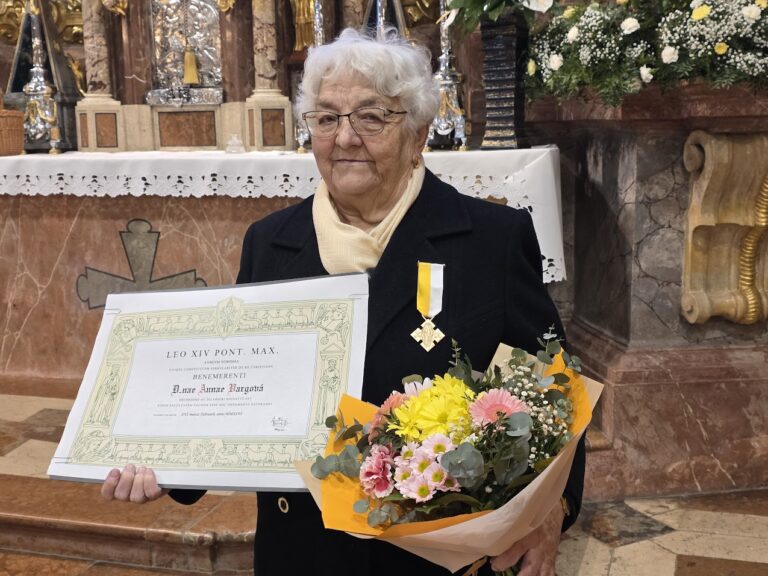 Blahoslavený Ján Havlík sa „postaral“ o ocenenie pre Annu Vargovú, spojku kňazov